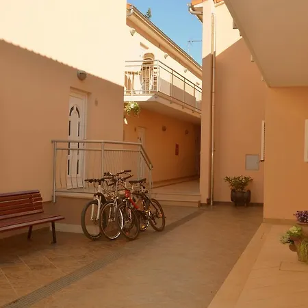Apartment Materada